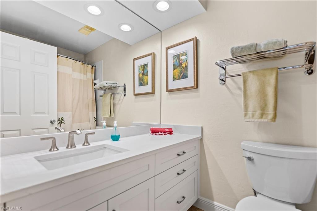 5323 Bayside Villas 24 photo 29