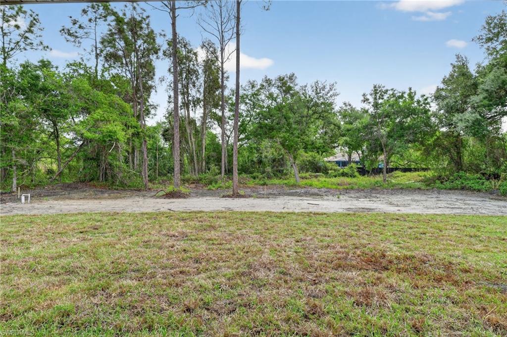 1716 Leroy AVE photo 41