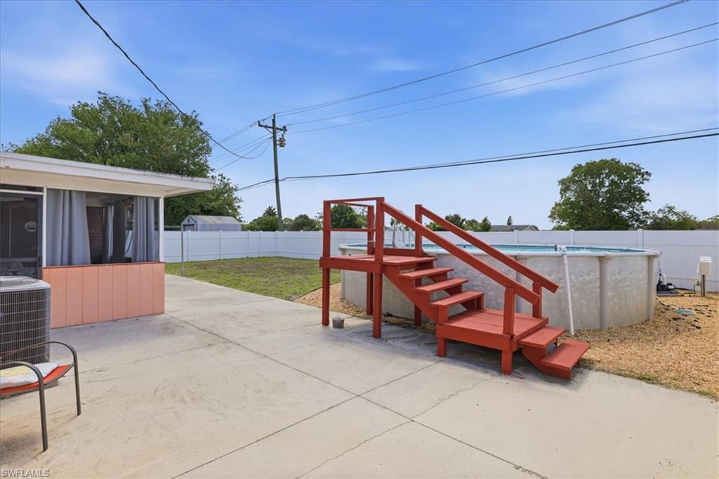 1524 Markdale ST E photo 18
