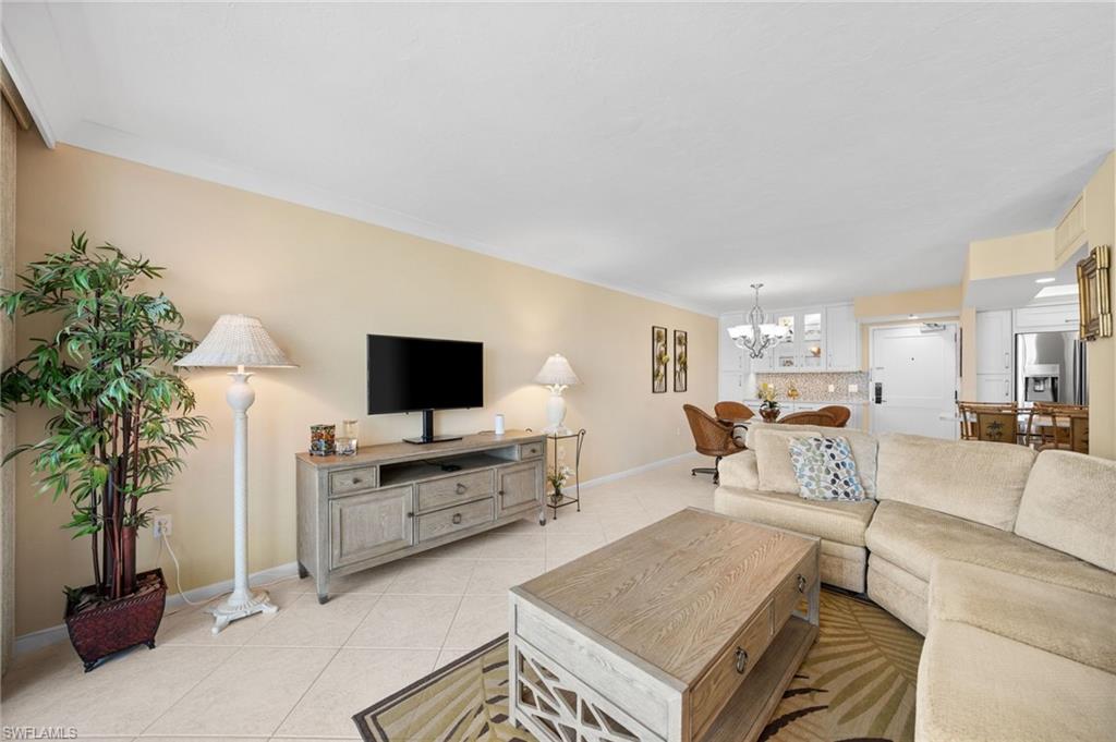 320 Seaview CT 2009 photo 12