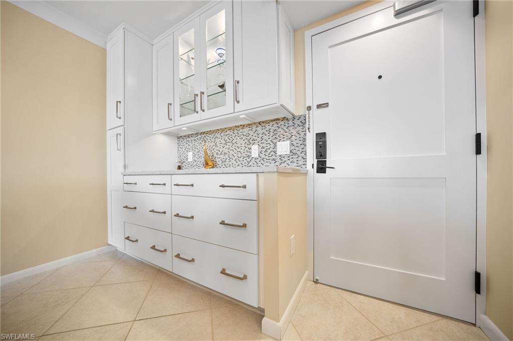 320 Seaview CT 2009 photo 9