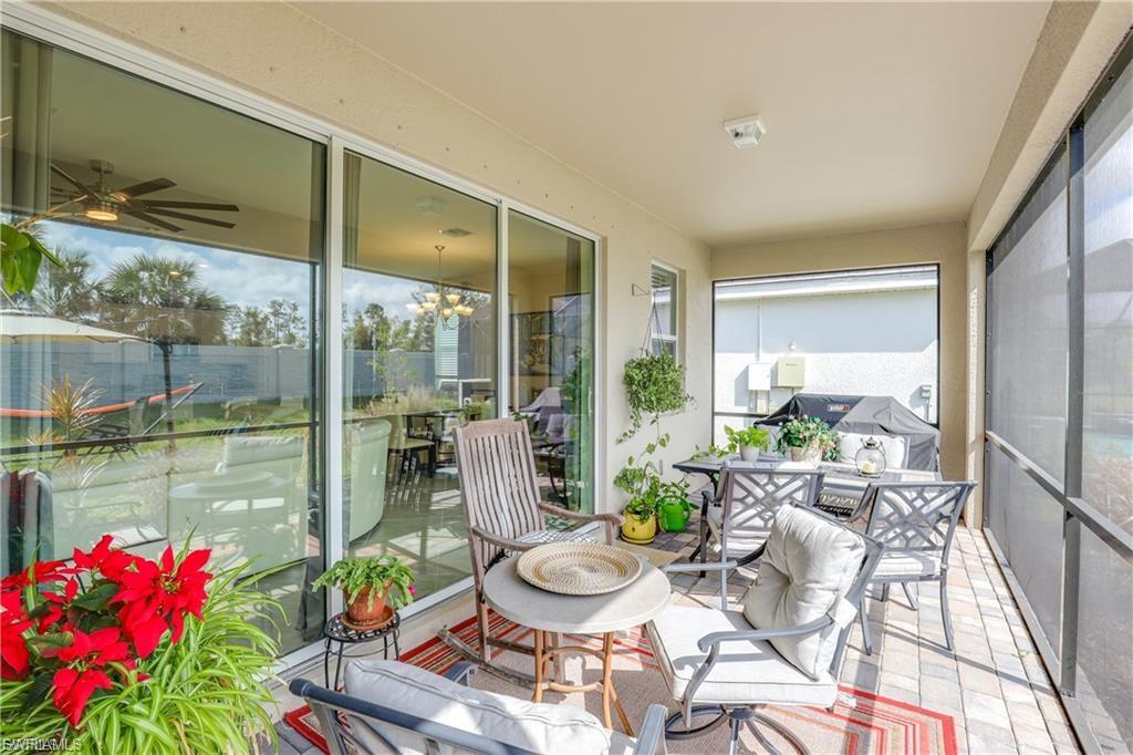 4392 Lemongrass DR photo 23