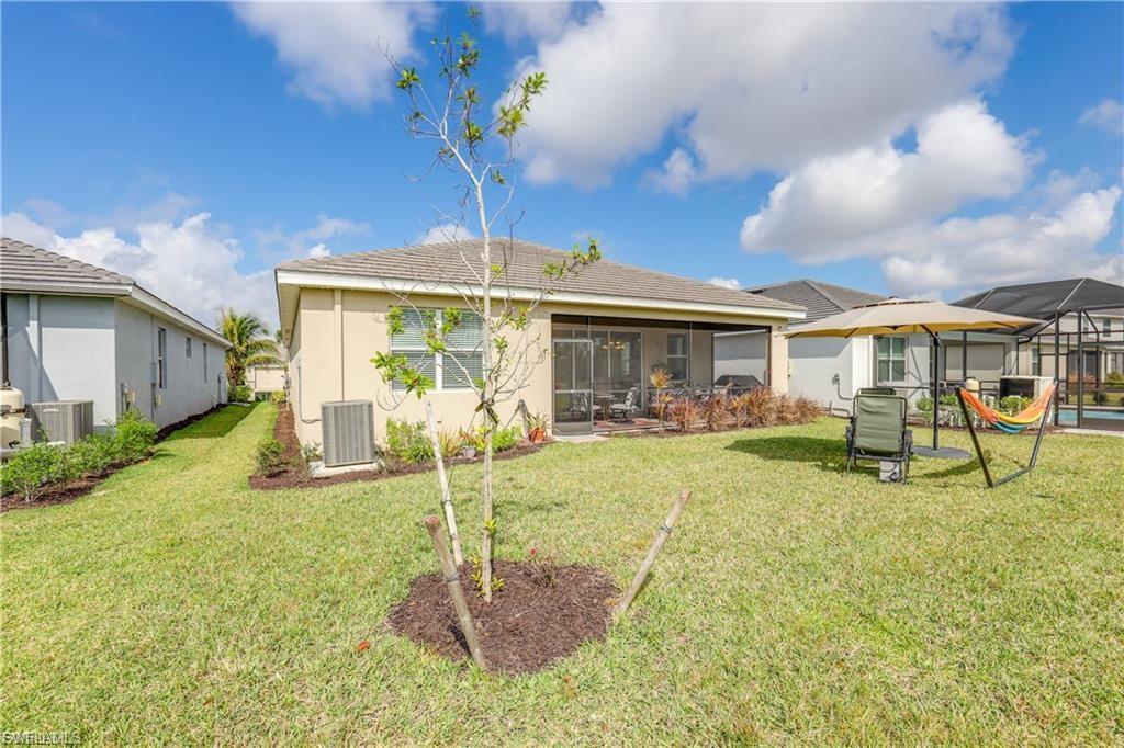 4392 Lemongrass DR photo 26