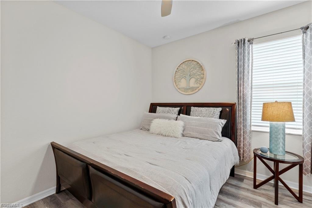 4392 Lemongrass DR photo 18