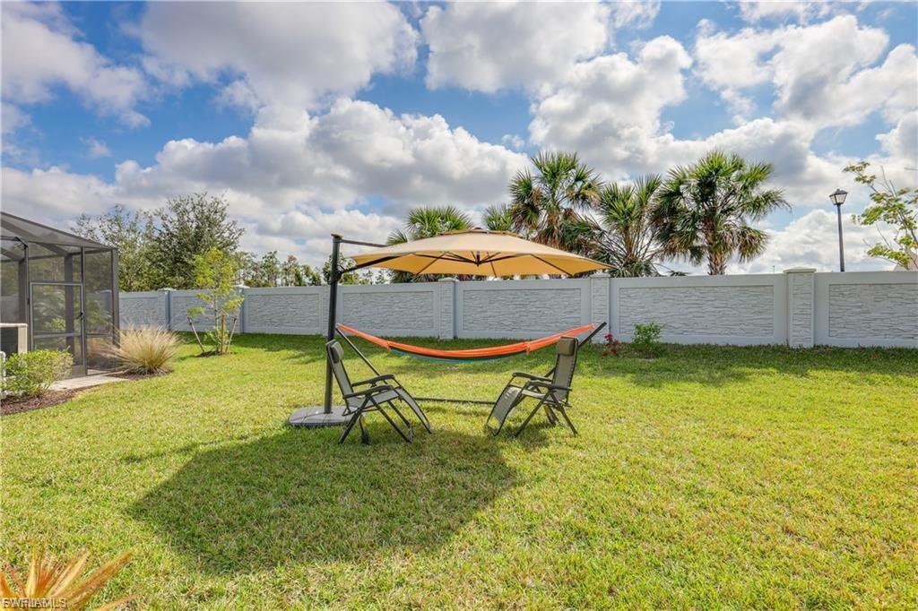 4392 Lemongrass DR photo 25