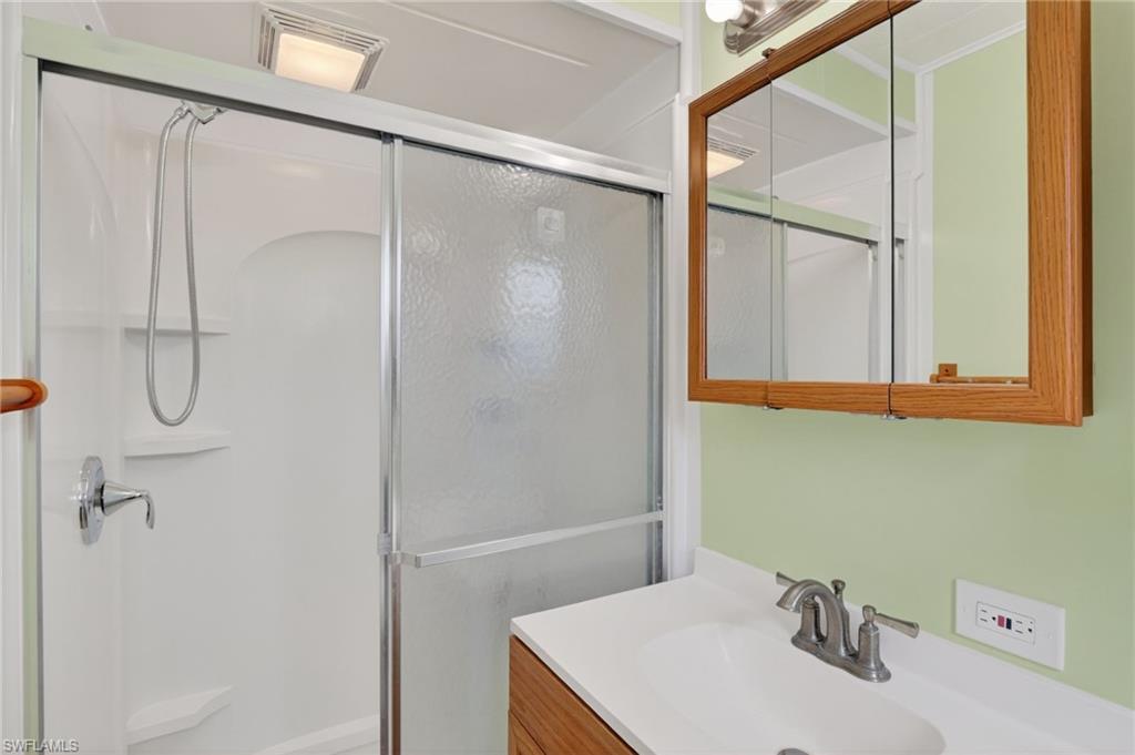 77 Enchanting BLVD E77 photo 13