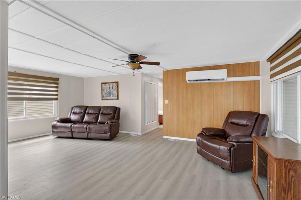 77 Enchanting BLVD E77 photo 8