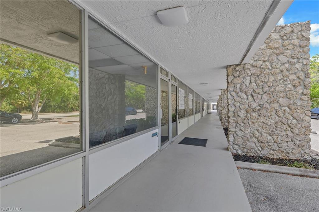1078, 1080, 1082 6th AVE N 18, 19, 20