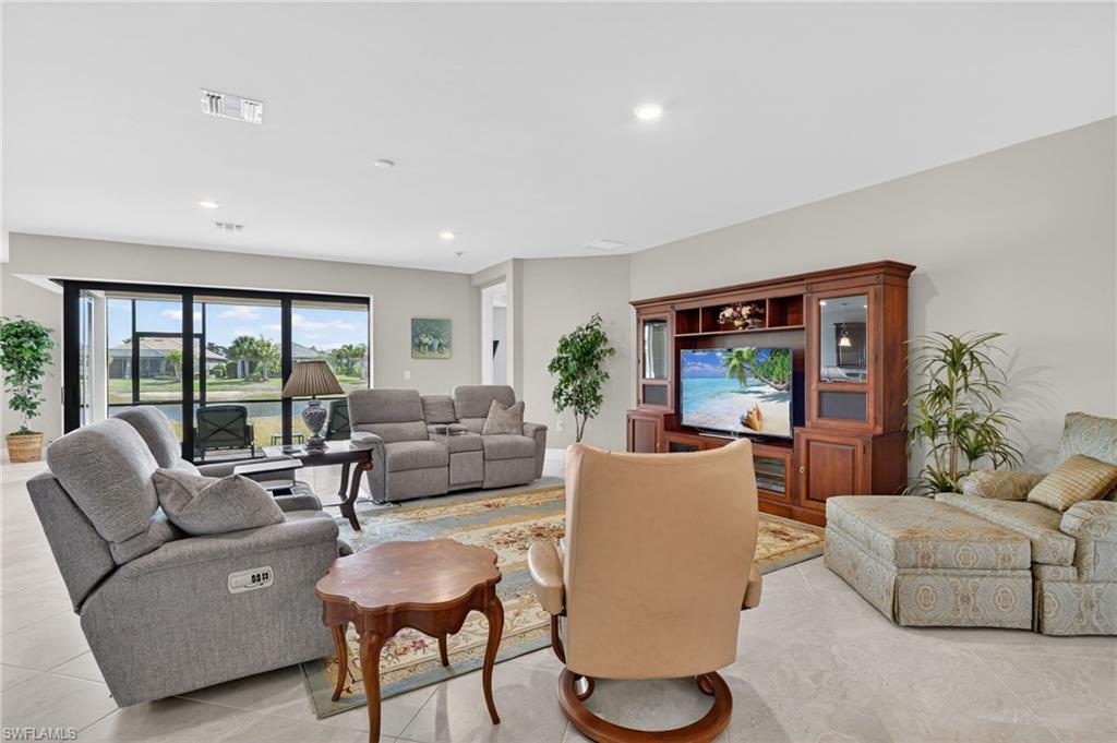 11279 Thurston Chase photo 6