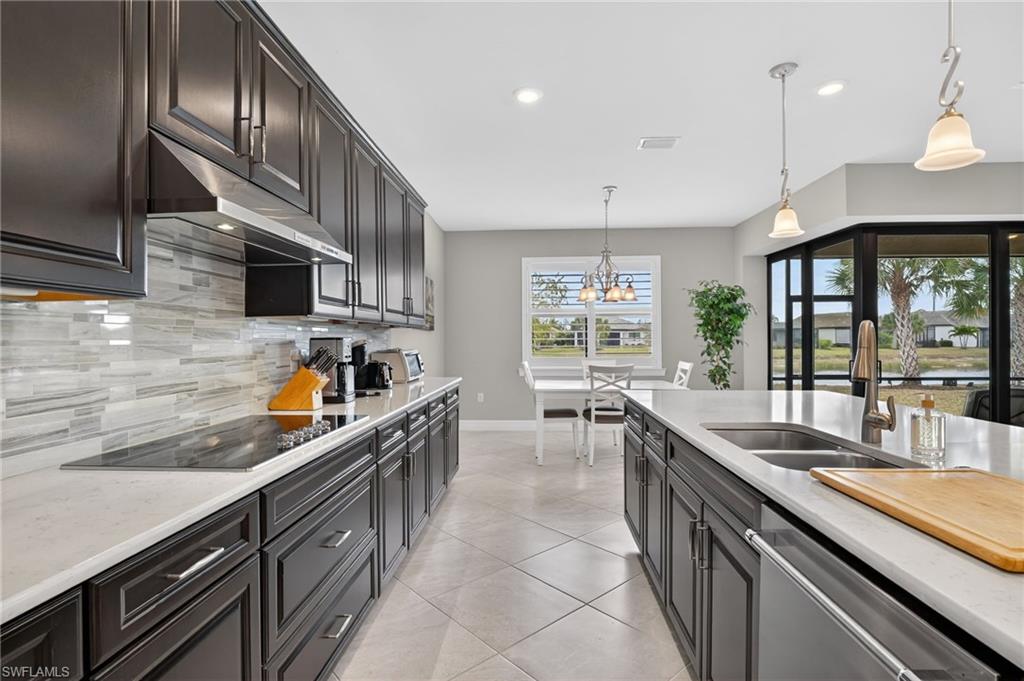 11279 Thurston Chase photo 16