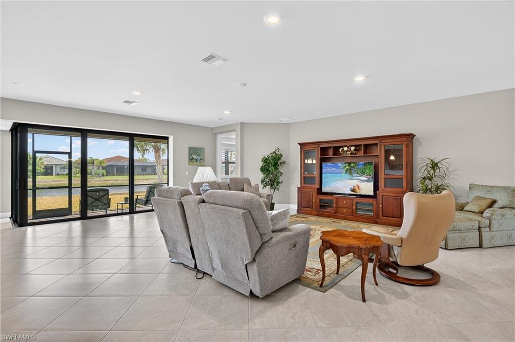 11279 Thurston Chase photo 7
