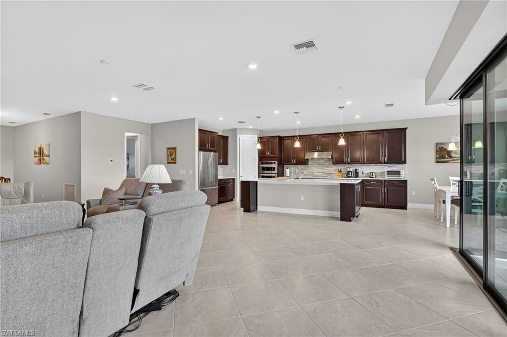 11279 Thurston Chase photo 11