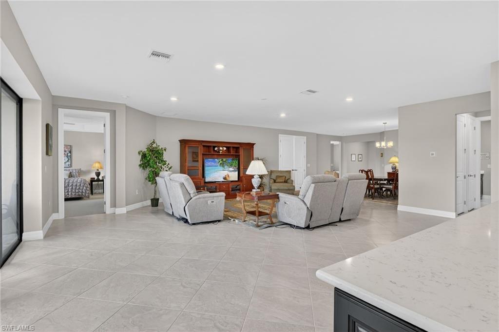 11279 Thurston Chase photo 8