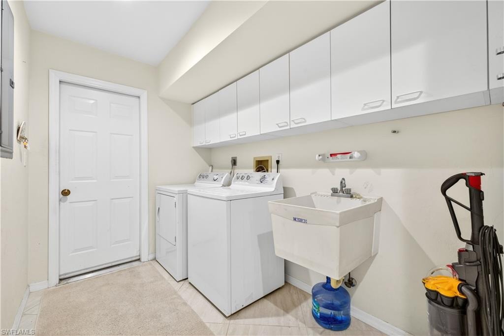 20210 Golden Panther DR 1 photo 19