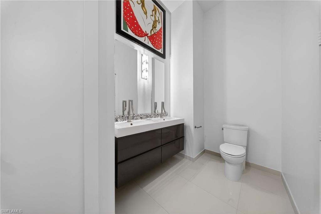 Guest Full Bath