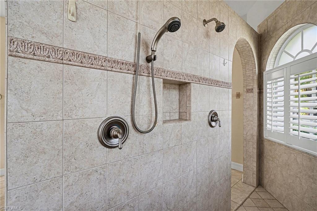 4214 Gulfstream PKWY photo 22