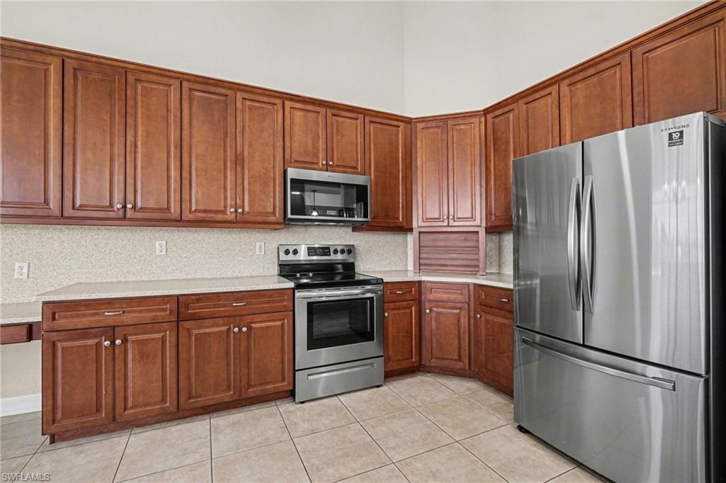 4214 Gulfstream PKWY photo 14