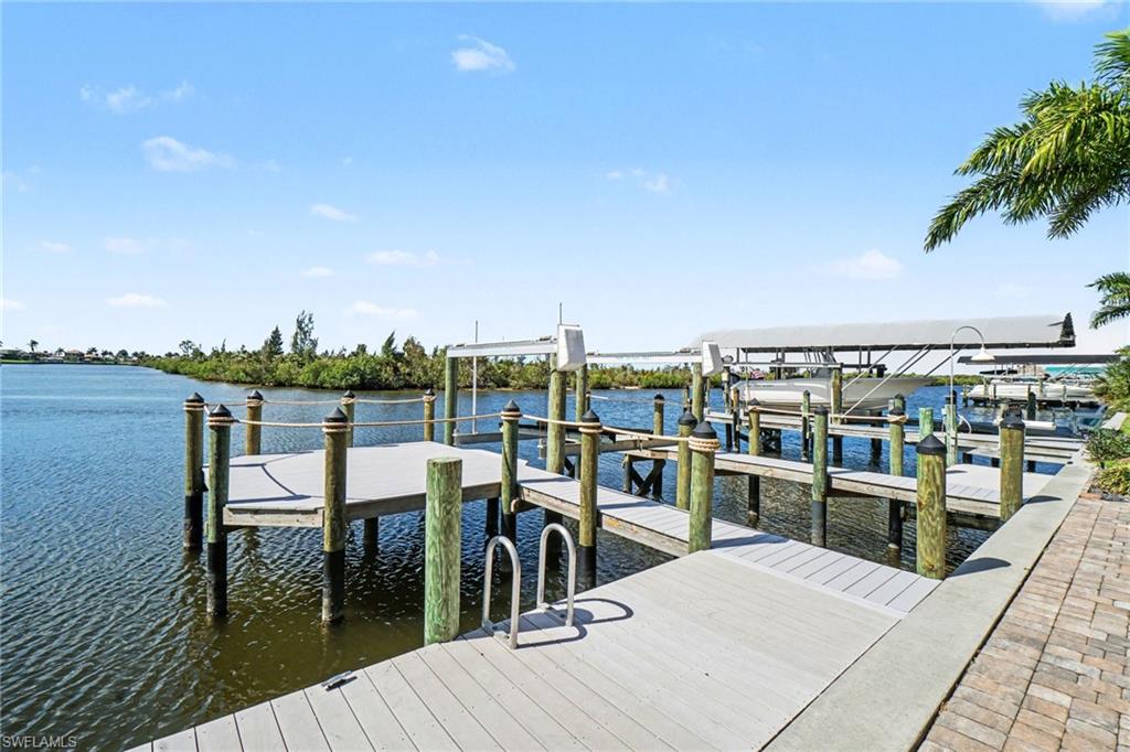 4214 Gulfstream PKWY photo 39