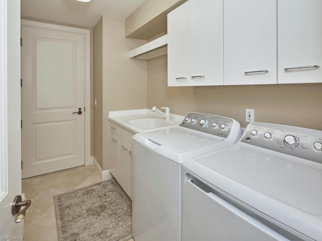 970 Cape Marco DR 806 photo 22