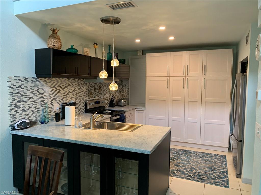 65 Emerald Woods DR E8