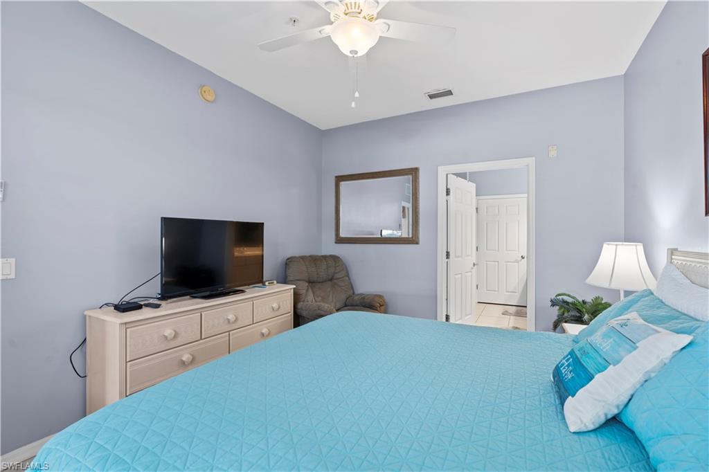 11711 Pasetto LN 102 photo 25