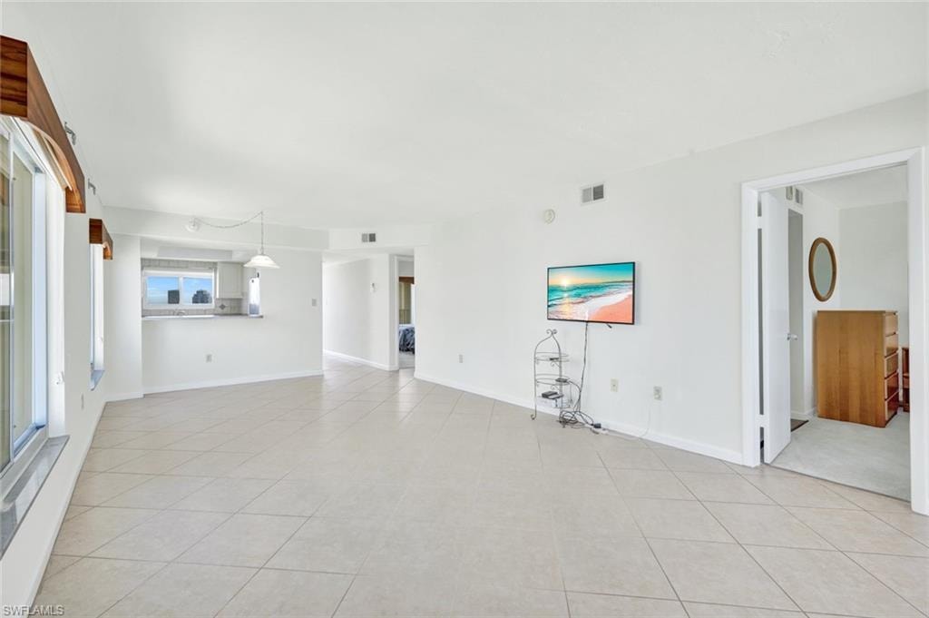 26370 Hickory BLVD 603 photo 13