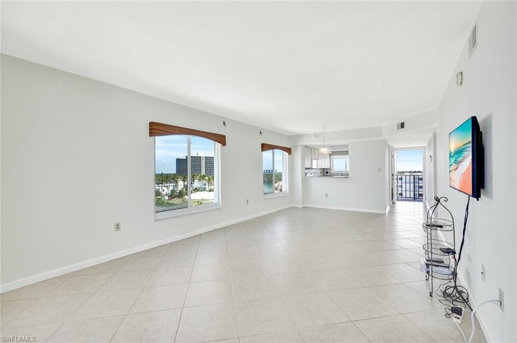 26370 Hickory BLVD 603 photo 12