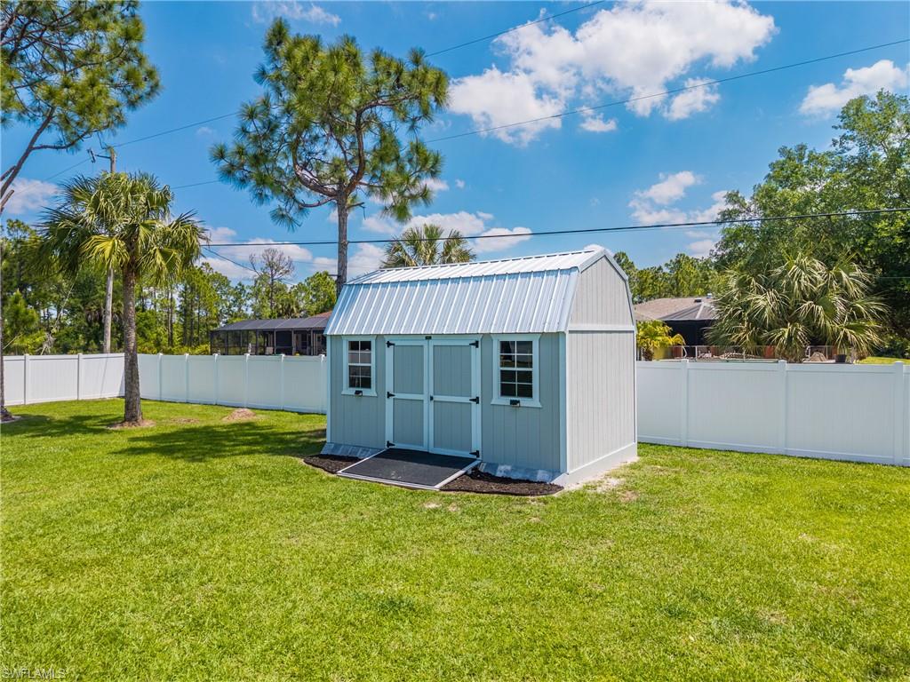 908 Hibiscus AVE photo 48