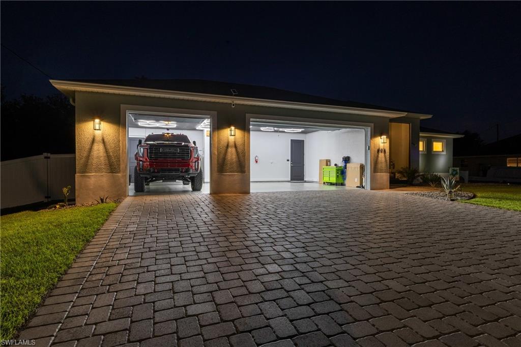 908 Hibiscus AVE photo 39
