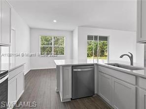 209 SE 26th TER photo 20