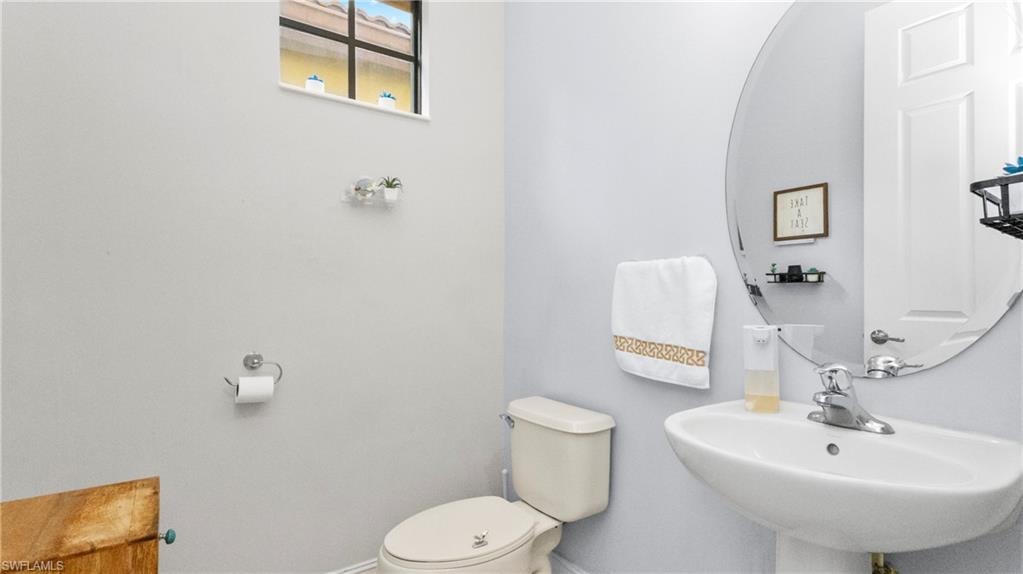 9080 Chula Vista ST 10401 photo 12
