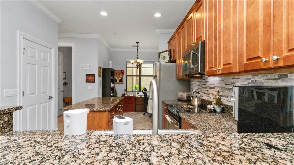 9080 Chula Vista ST 10401 photo 10