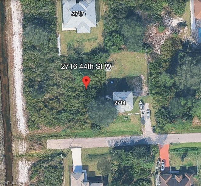 Aerial overview of property's location