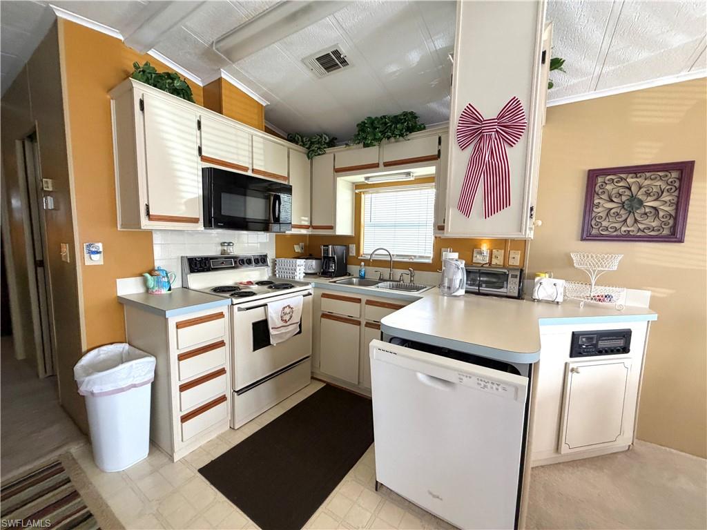 4710 Pilgrims WAY W photo 9