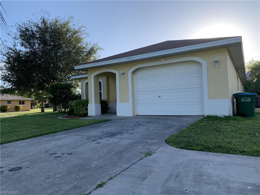 1242 SE 24th AVE