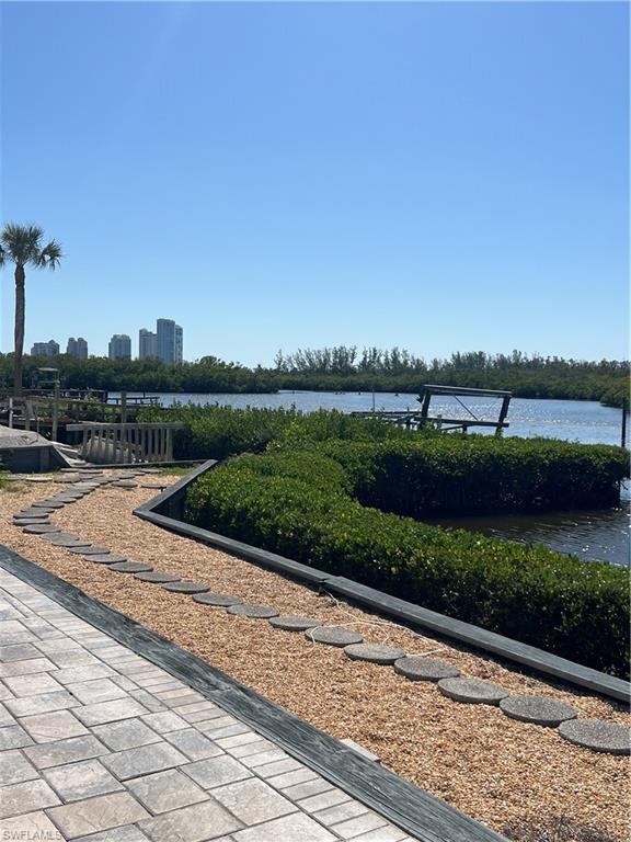 4729 Tahiti DR