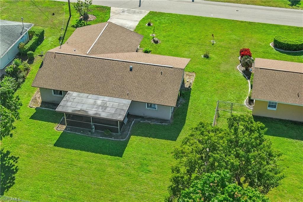 1433 SE 14th TER photo 16