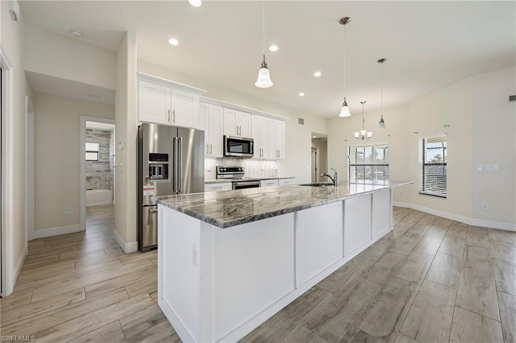 2359 NW 38th AVE photo 8
