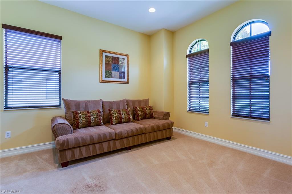 7771 Cottesmore DR photo 16