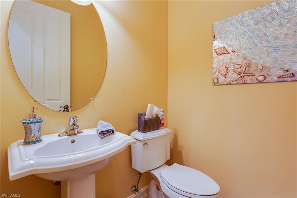 7771 Cottesmore DR photo 19