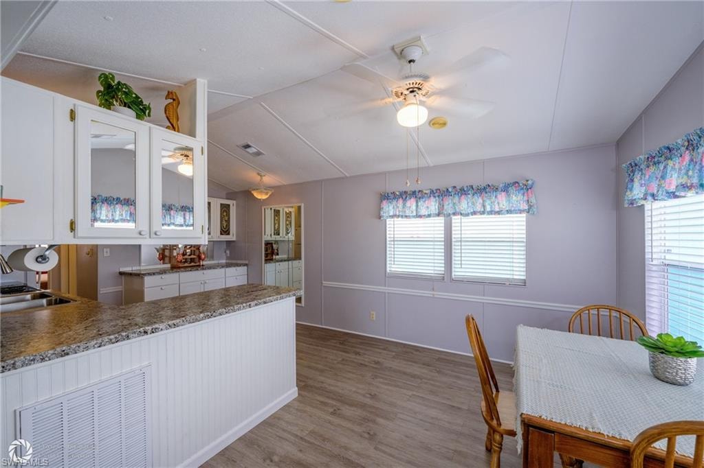 11089 Sunglow LN photo 9