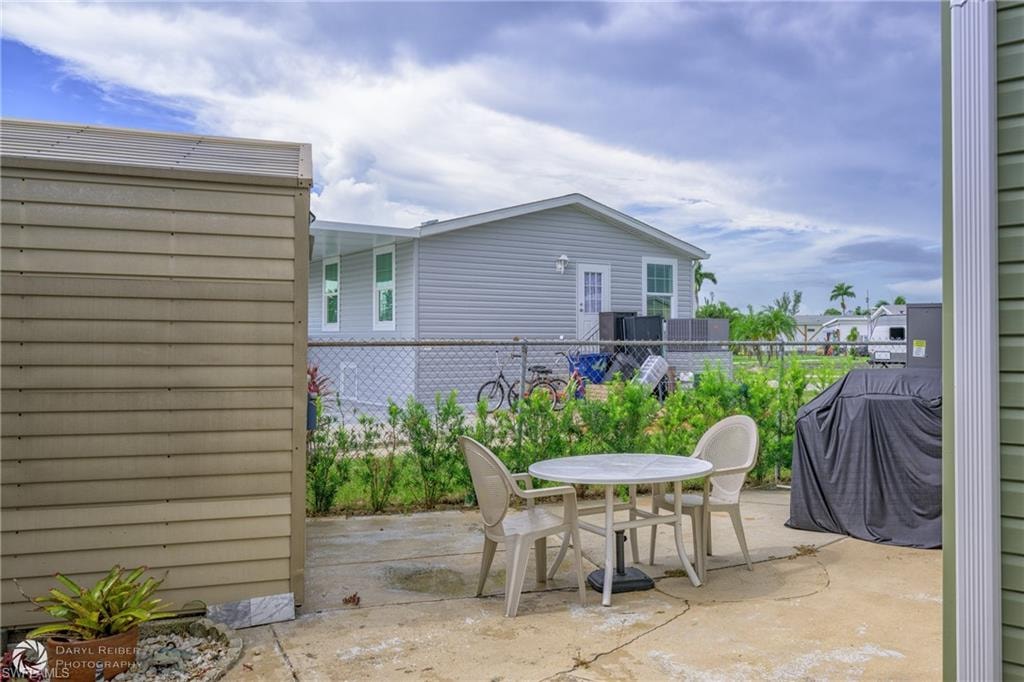 11089 Sunglow LN photo 34