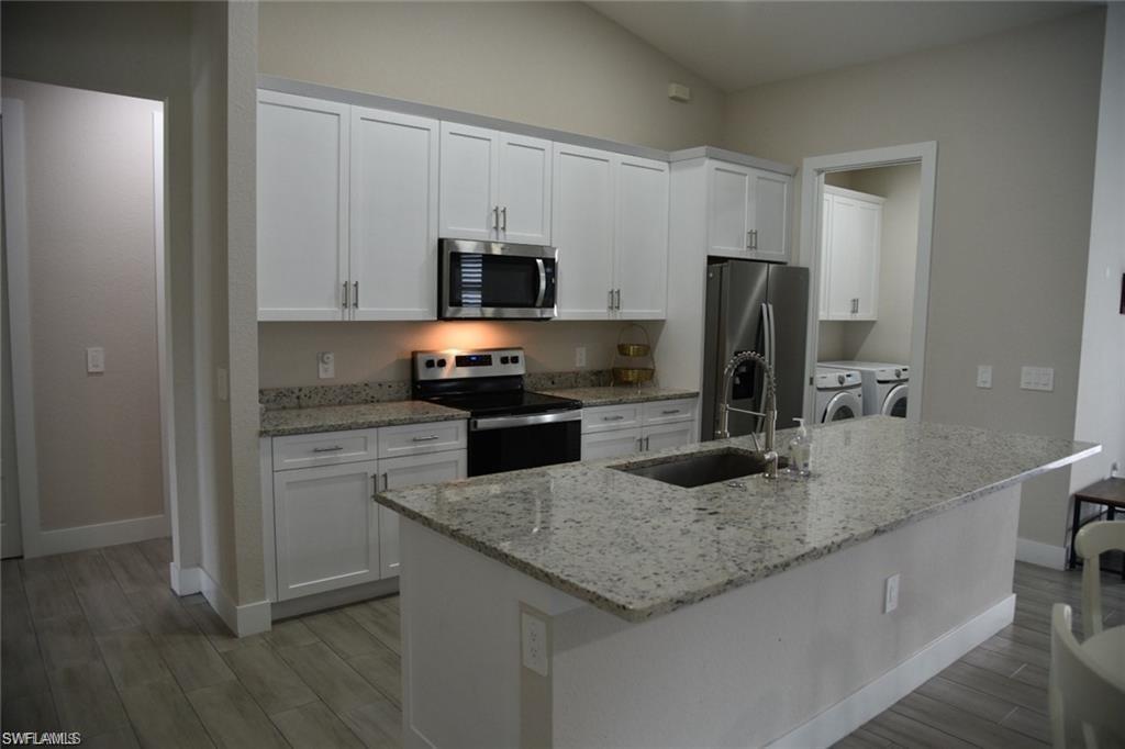 4666 Villa Capri LN photo 28