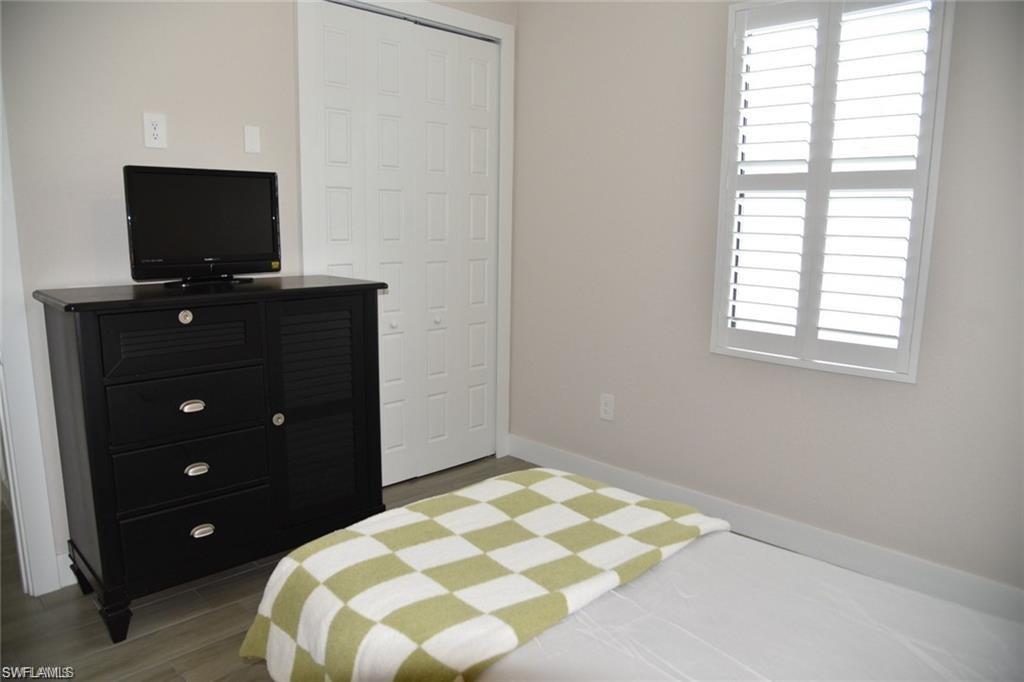 4666 Villa Capri LN photo 20
