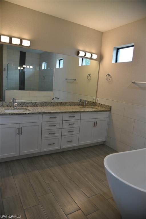 4666 Villa Capri LN photo 11