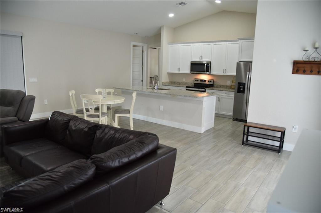 4666 Villa Capri LN photo 25
