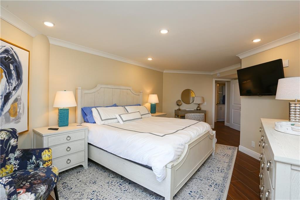 4041 Gulf Shore BLVD N 305 photo 20