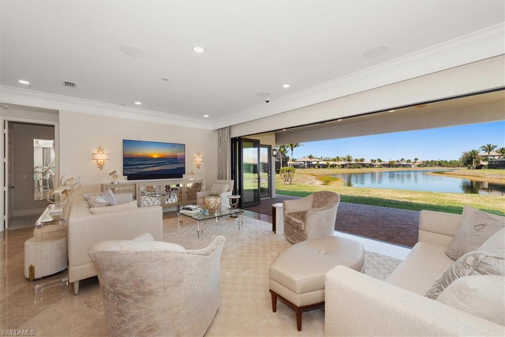 3168 Pacific DR