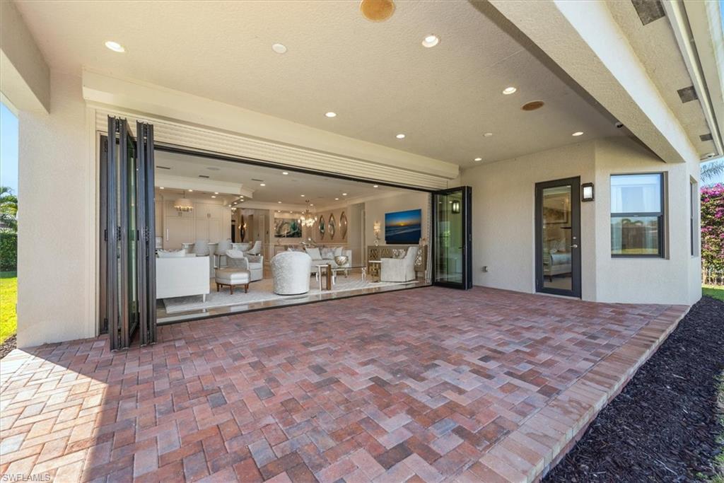 3168 Pacific DR photo 35