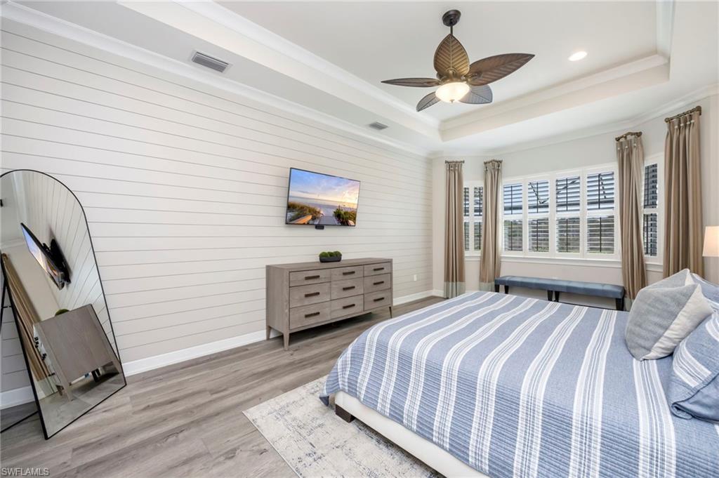 Attractive shiplap wall